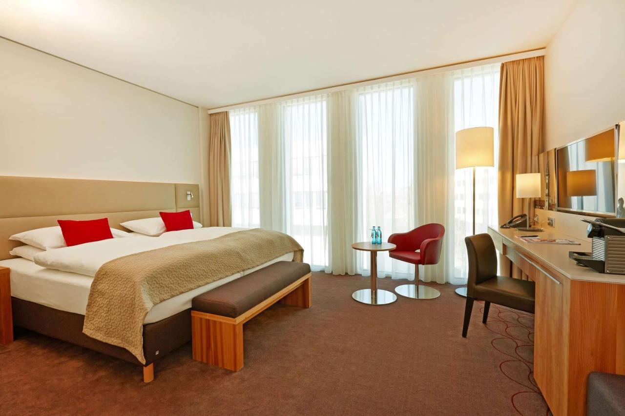 H4 Hotel Muenchen Messe Bagian luar foto