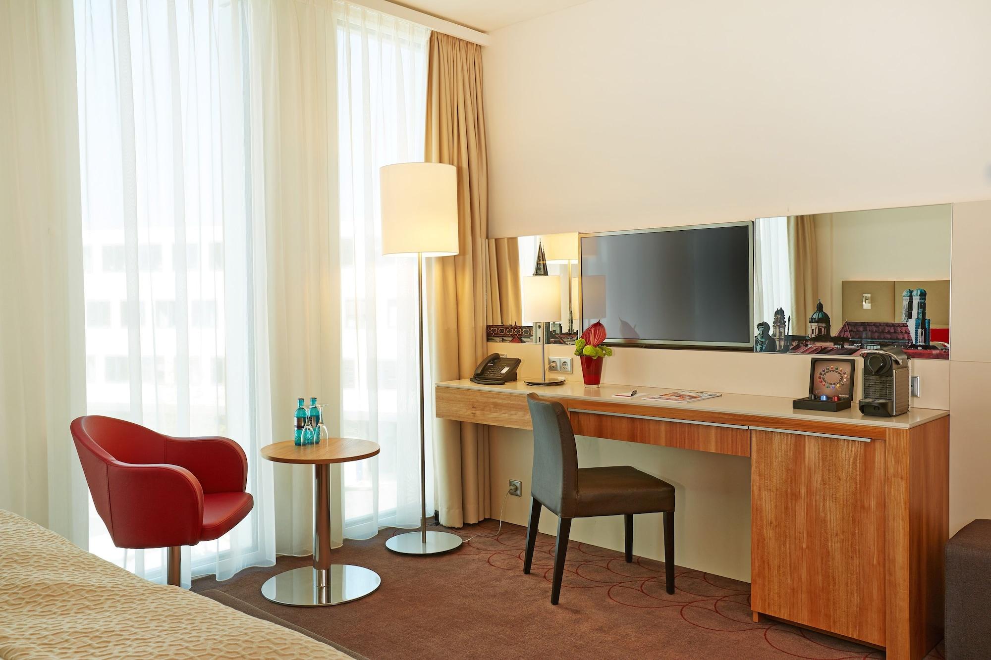 H4 Hotel Muenchen Messe Bagian luar foto