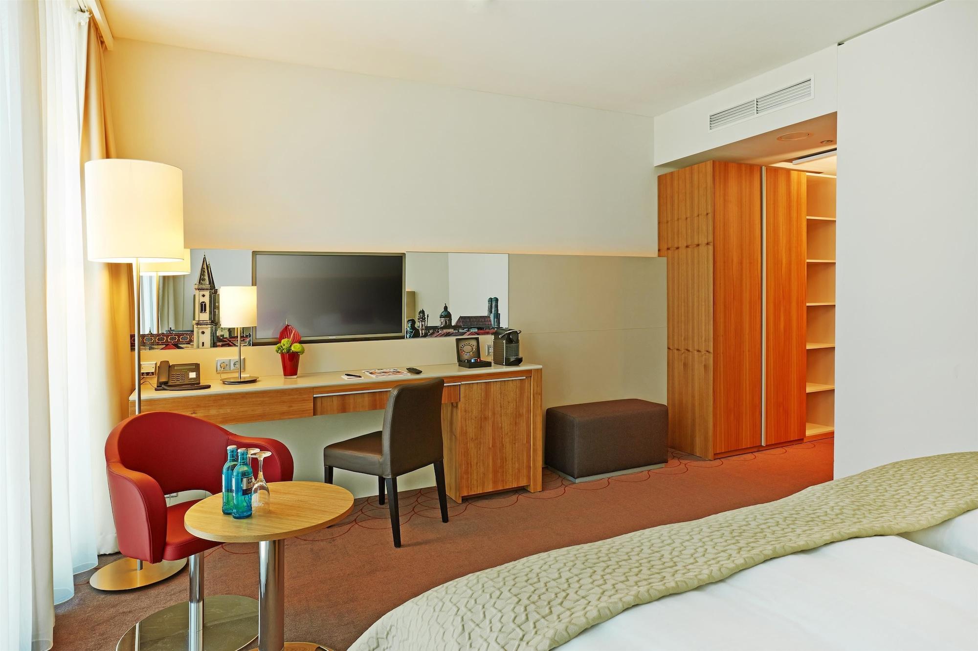 H4 Hotel Muenchen Messe Bagian luar foto
