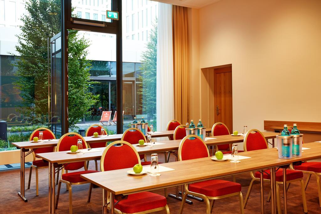 H4 Hotel Muenchen Messe Bagian luar foto